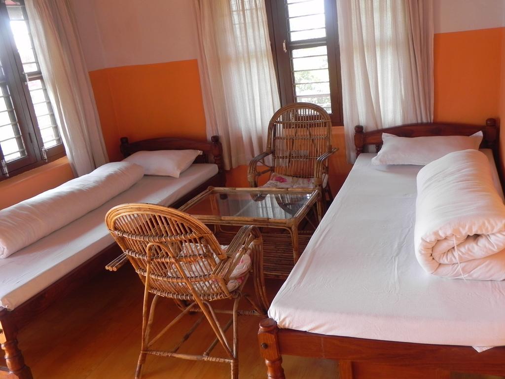 Rupa View Guest House Pokhara Quarto foto